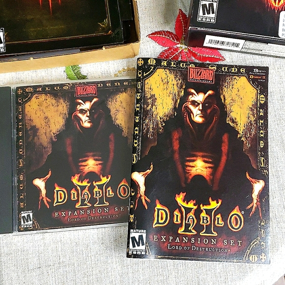 PC Diablo II & III Miscellaneous Bundle - Original - Picture 4 of 4